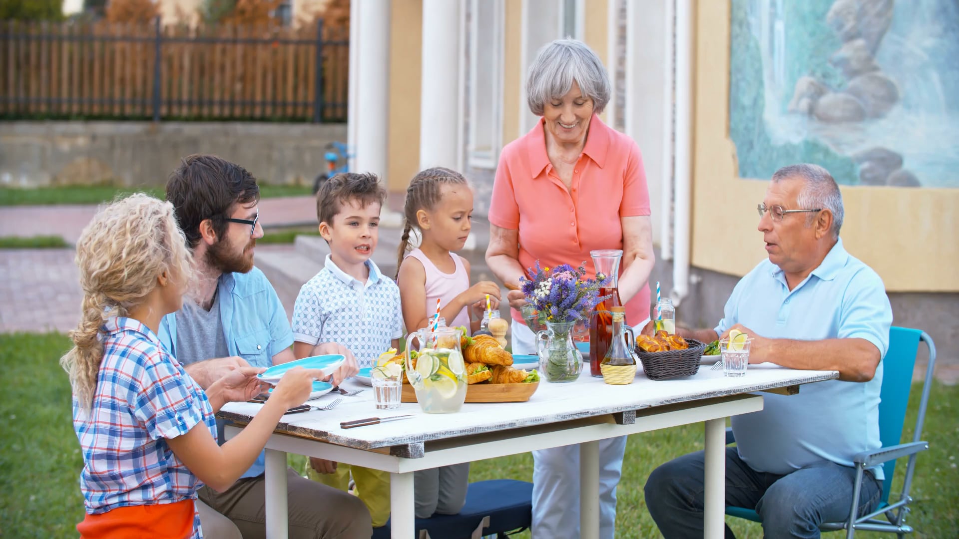 Breakfast Family